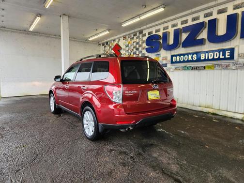 2011 Subaru Forester 2.5 X Premium