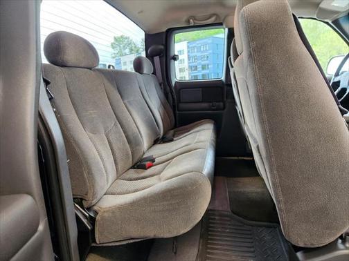 2004 Chevrolet Silverado 2500 LS H/D Extended Cab