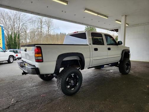 2005 GMC Sierra 1500 SLT Crew Cab