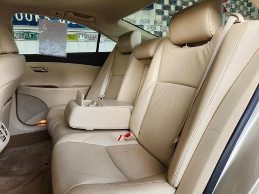2012 Lexus ES 350 Base