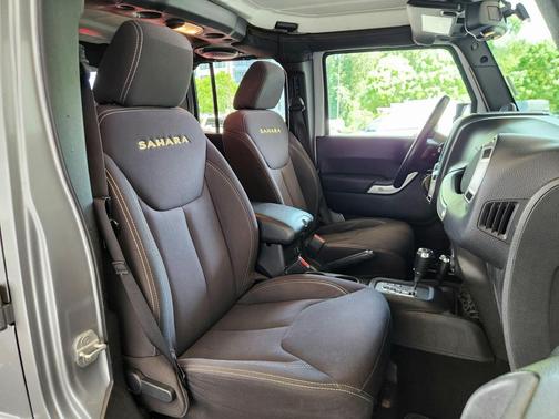 Billet Silver Metallic 2013 Jeep Wrangler Unlimited Sahara