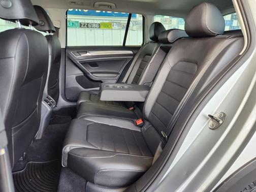 2017 Volkswagen Golf Alltrack TSI SEL