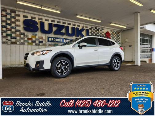 Crystal White Pearl 2018 Subaru Crosstrek 2.0i Premium