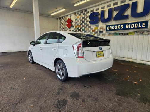 2013 Toyota Prius Three SE