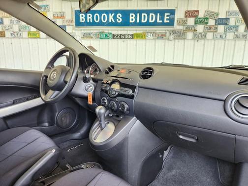 Crystal White Pearl 2012 Mazda Mazda2 Sport