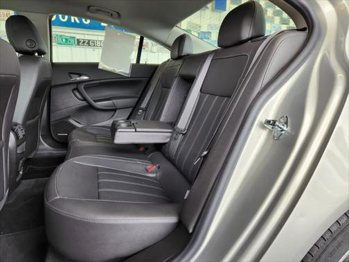 2011 Buick Regal CXL Turbo