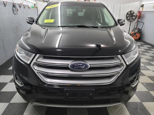 Burgundy Velvet Metallic Tinted Clearcoat 2017 Ford Edge SEL