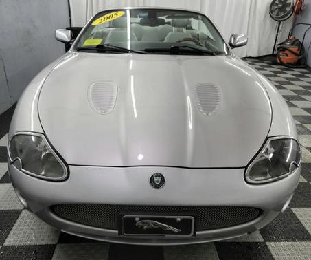 Platinum 2005 Jaguar XKR Base