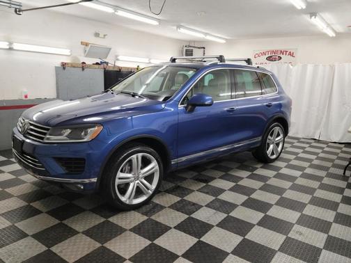 2017 Volkswagen Touareg V6 Executive