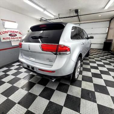 2013 Lincoln MKX Base