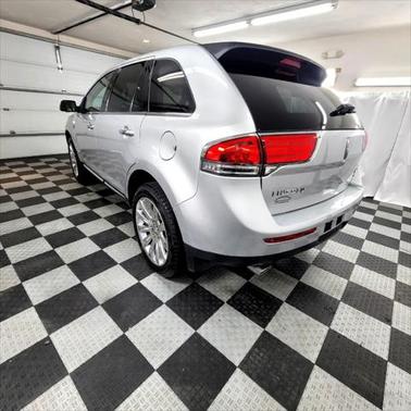 2013 Lincoln MKX Base