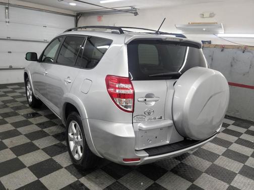 2009 Toyota RAV4 Limited