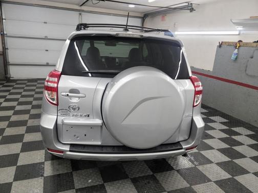 2009 Toyota RAV4 Limited