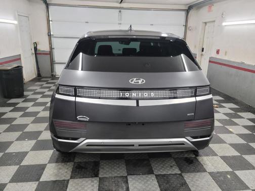 2022 Hyundai IONIQ 5 SEL