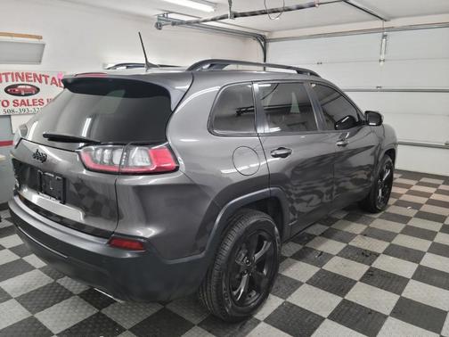 2019 Jeep Cherokee Altitude