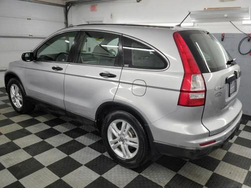 Alabaster Silver Metallic 2011 Honda CR-V LX