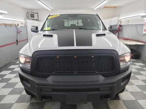 2019 RAM 1500 Classic Warlock Quad Cab 4x4 6'4' Box