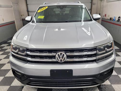 2019 Volkswagen Atlas 3.6L SE w/Technology