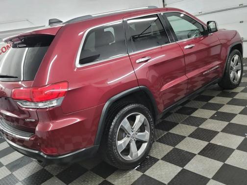 Deep Cherry Red Crystal Pearlcoat 2015 Jeep Grand Cherokee Limited