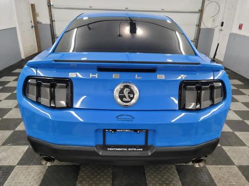 Blue 2010 Ford Mustang GT Premium