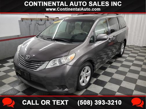 2011 Toyota Sienna LE