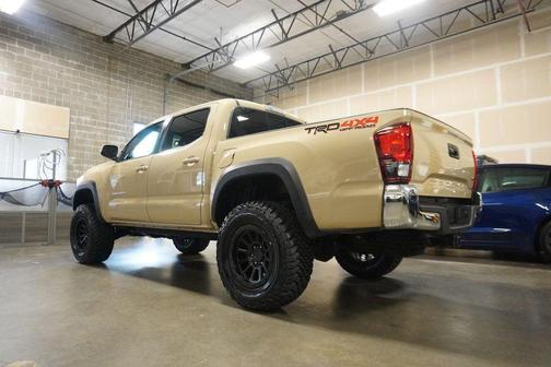 2019 Toyota Tacoma SR