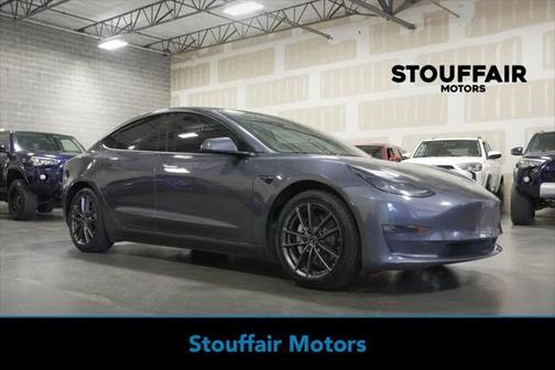 2023 Tesla Model 3 Standard Range