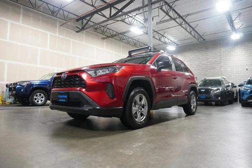 2022 Toyota RAV4 Hybrid LE