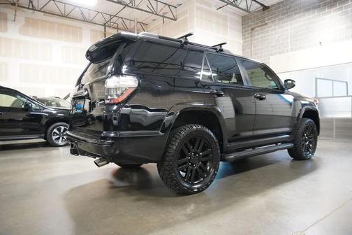 Midnight Black Metallic 2016 Toyota 4Runner Limited