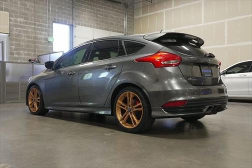 2016 Ford Focus ST