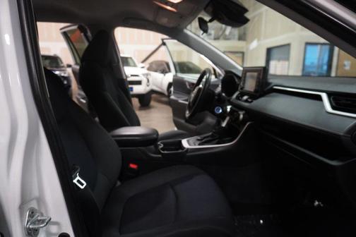 2019 Toyota RAV4 Hybrid LE