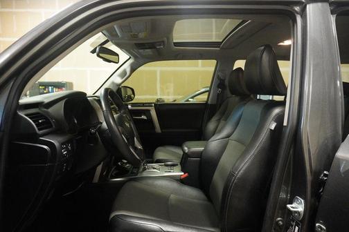 2017 Toyota 4Runner SR5 Premium