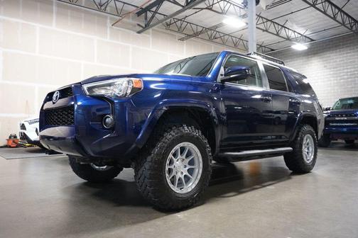 Nautical Blue Metallic 2018 Toyota 4Runner SR5 Premium