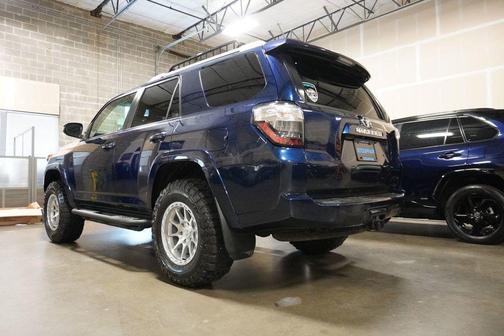 Nautical Blue Metallic 2018 Toyota 4Runner SR5 Premium