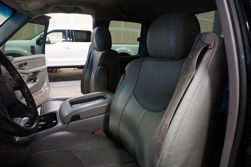 2004 Chevrolet Silverado 1500 LT Extended Cab