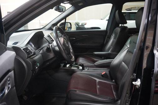 2017 Honda Ridgeline Black