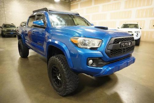 2016 Toyota Tacoma TRD Sport