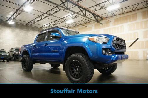 2016 Toyota Tacoma TRD Sport