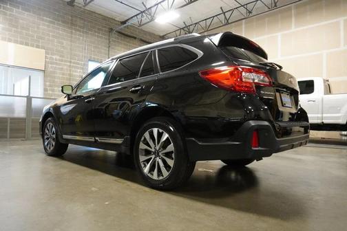 2018 Subaru Outback 2.5i Touring