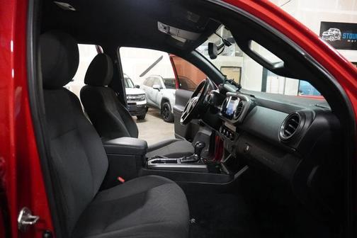 2016 Toyota Tacoma TRD Sport