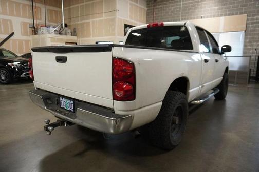 White 2008 Dodge Ram 1500 SLT Quad Cab