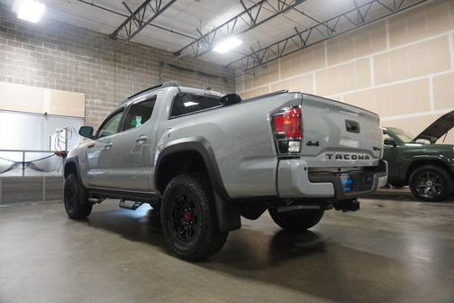 2017 Toyota Tacoma SR