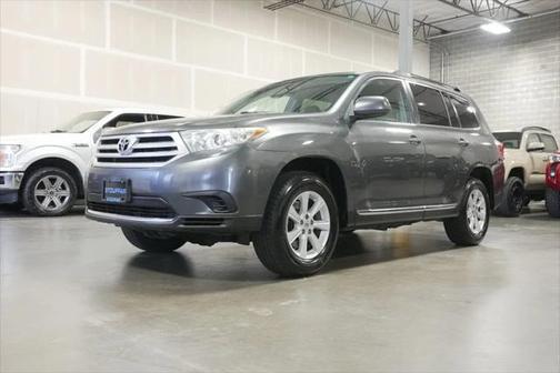 2011 Toyota Highlander SE
