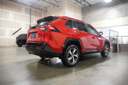 2021 Toyota RAV4 Prime SE