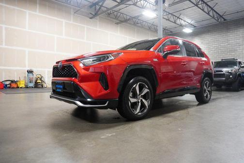 2021 Toyota RAV4 Prime SE