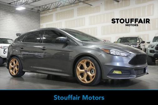 2018 Ford Focus ST