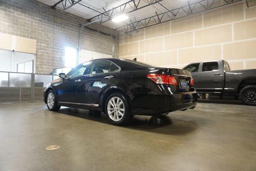 2011 Lexus ES 350 Base