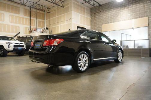 2011 Lexus ES 350 Base