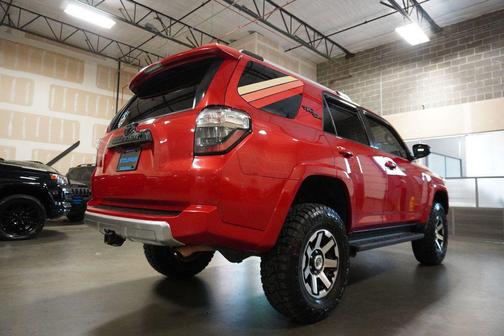Barcelona Red Metallic 2018 Toyota 4Runner TRD Off Road