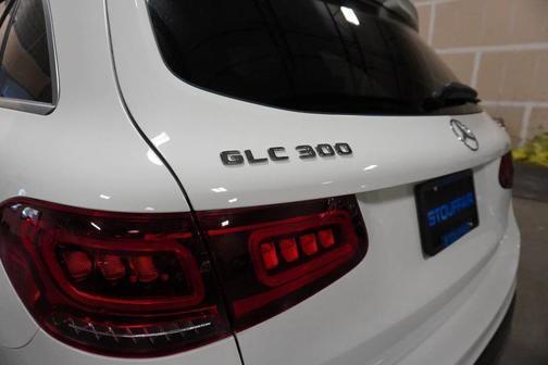 White 2020 Mercedes-Benz GLC 300 4MATIC